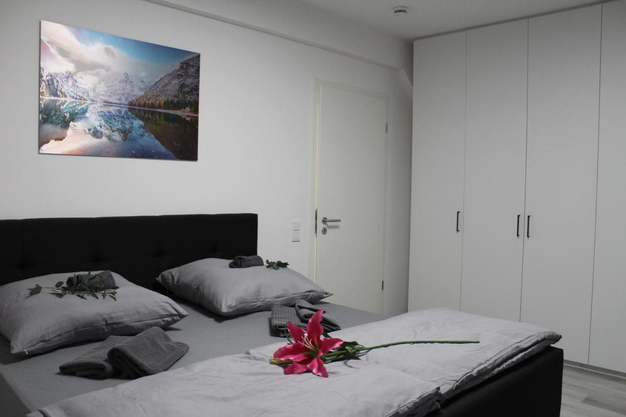 Mont Apartments Дюссельдорф Экстерьер фото
