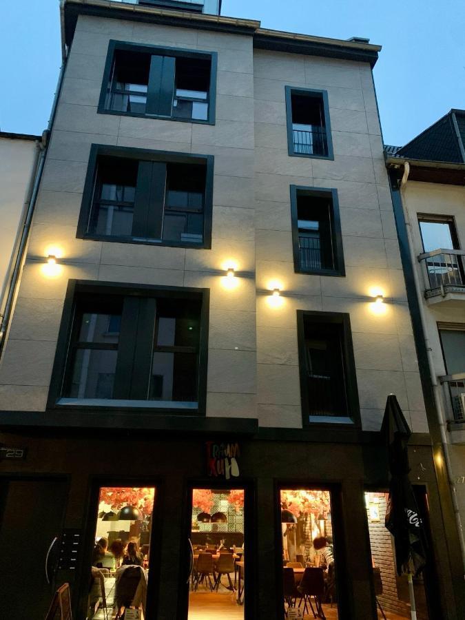 Mont Apartments Дюссельдорф Экстерьер фото
